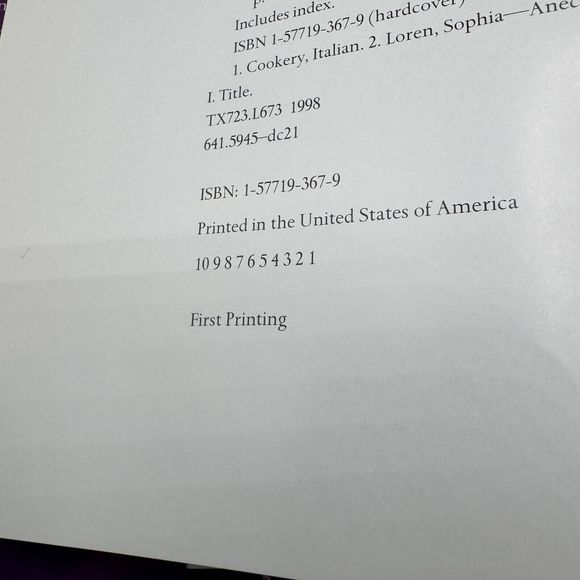 Sophia Loren's Recipes and Memories - 1998 First Edition - Picture 4 of 12